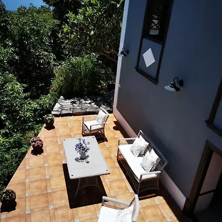 La Hacienda *